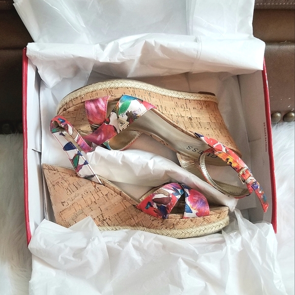 Guess Multi-Colored Floral Open-Toe Wedge - Picture 6 of 8